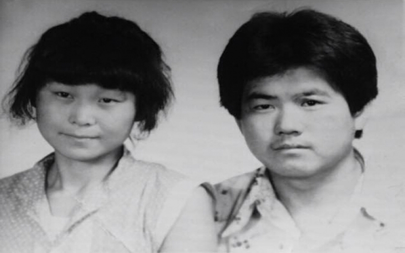 1988年，伉儷結(jié)緣，開(kāi)啟榮耀征程