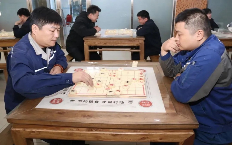 員工天地｜以棋會(huì)友 樂(lè)在“棋”中 榮程鋼鐵集團(tuán)開(kāi)展職工象棋比賽